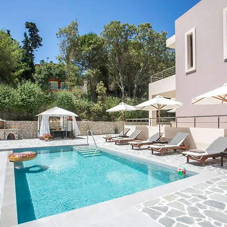 Вилла Oasis Luxury *