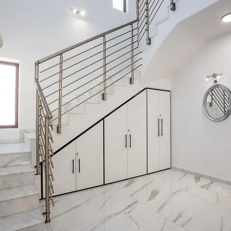 Oasis Luxury * Koskinou (Rhodes)