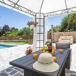 Villa Oasis Luxury *