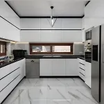 Villa Oasis Luxury *