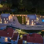 Oasis Luxury Villa