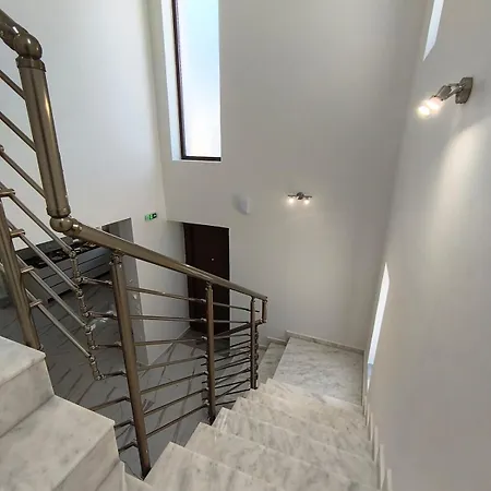 Oasis Luxury Villa *