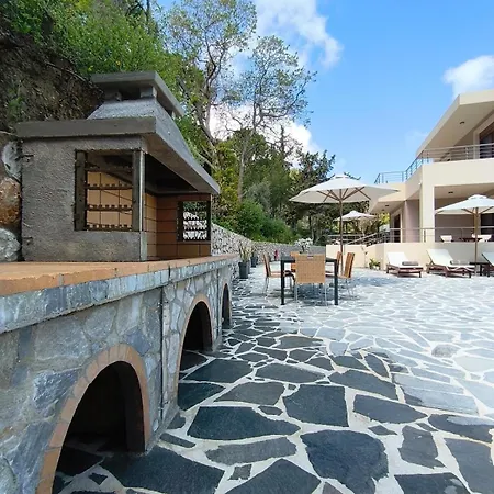 Oasis Luxury *
