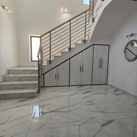 Oasis Luxury * Rhodes City