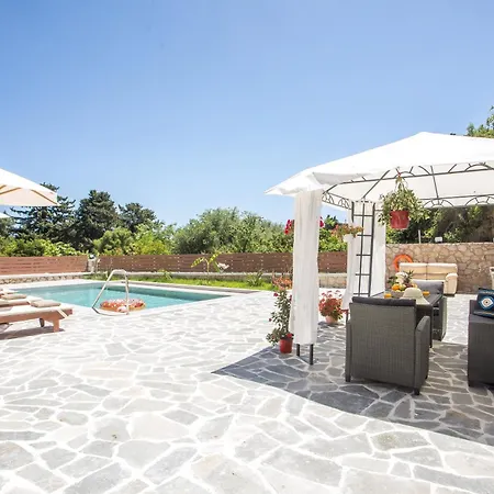 Oasis Luxury * Koskinou (Rhodes)