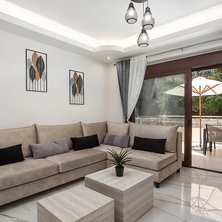 Oasis Luxury Vilă