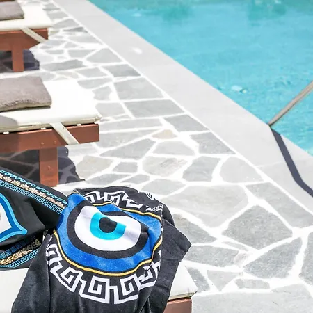 Oasis Luxury Vilă