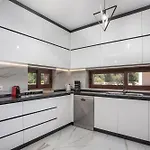 Oasis Luxury Koskinou (Rhodes)