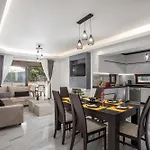 Oasis Luxury