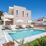 Oasis Luxury Villa *